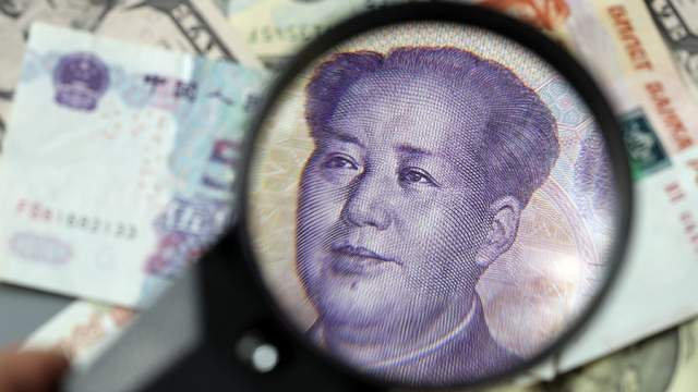 Фото - Эксперт оценил возможность подрыва господства доллара из-за цифрового юаня